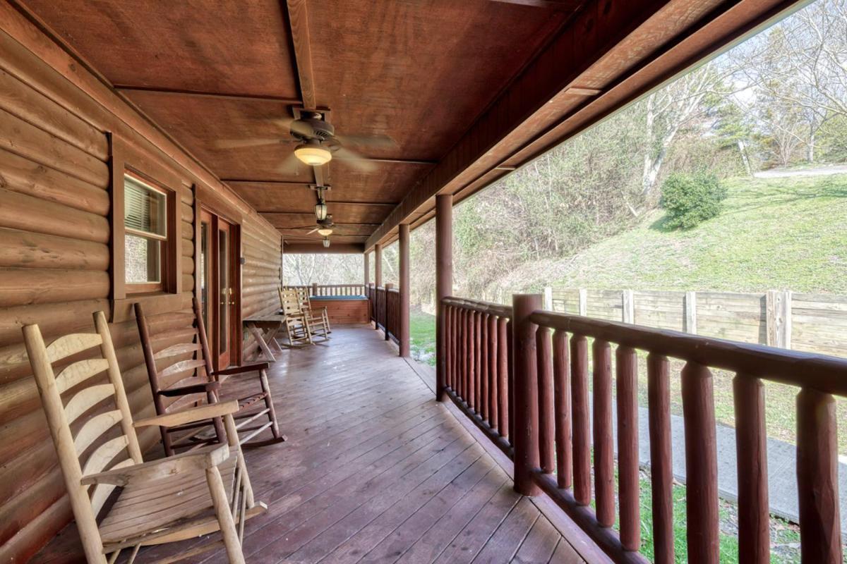 Cherokee Lodge Sevierville Buitenkant foto